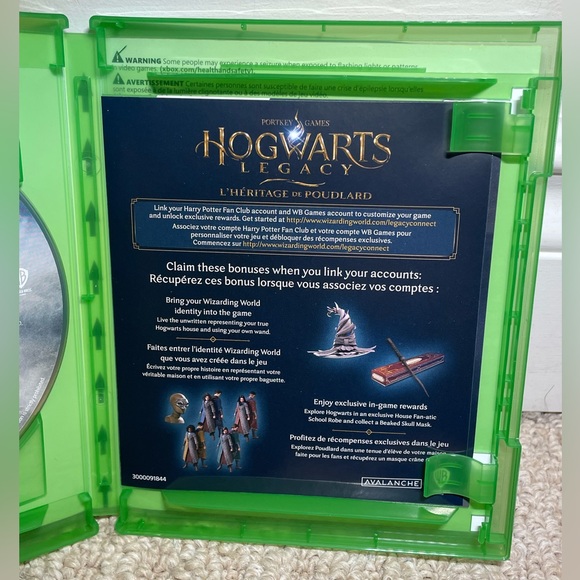 NEVER USED Hogwarts Legacy, Xbox Series X - Picture 3 of 5